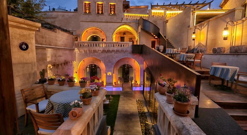 Sunak Cave Hotel