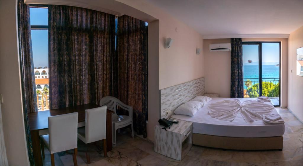 Melike Otel — 9