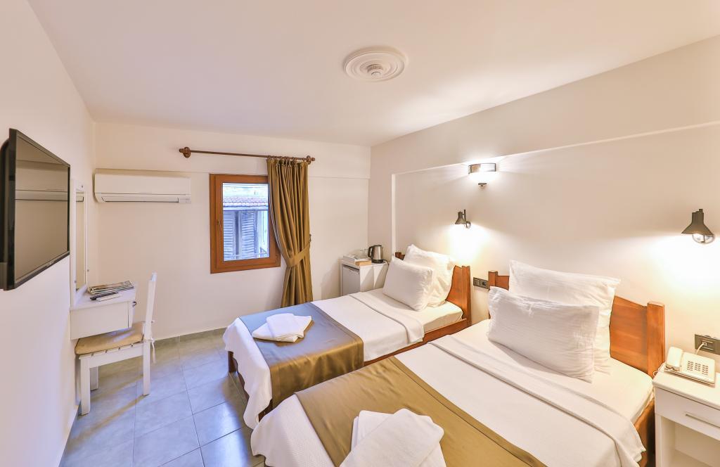 Zinbad Hotel — 5