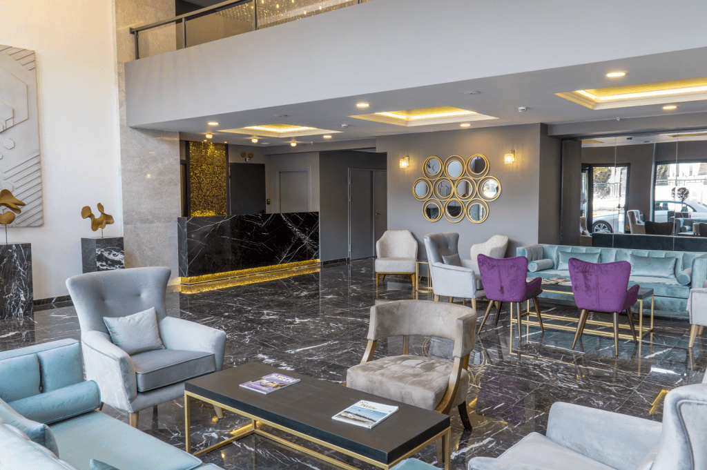 Greymark Hotel — 4