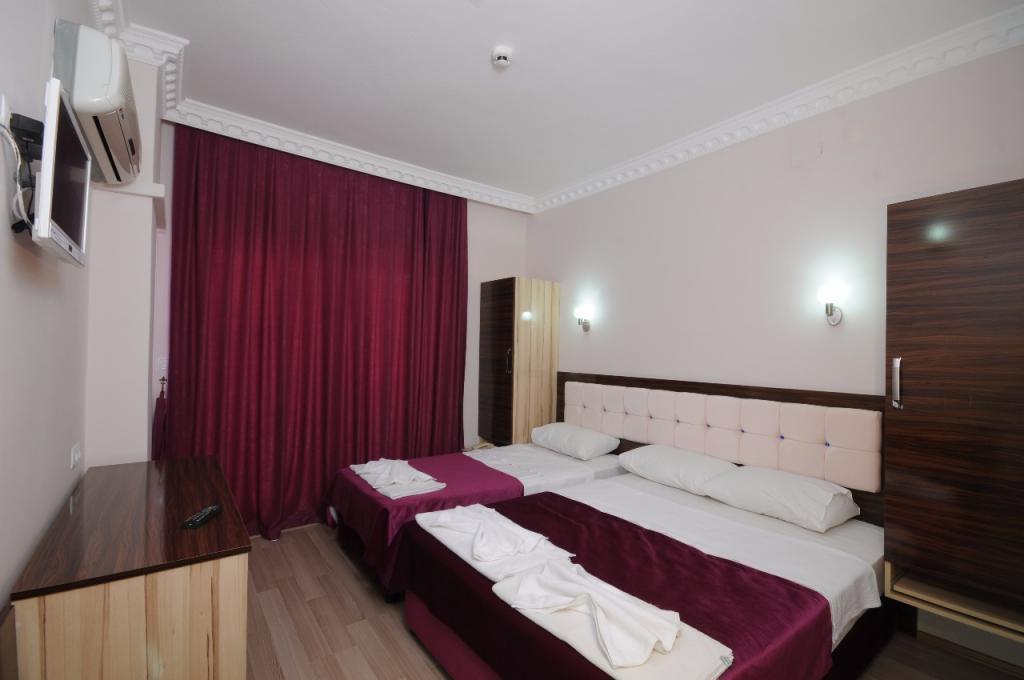Rosy Hotel — 2