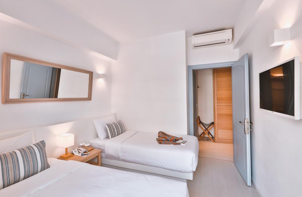 Dias Hotel — 6