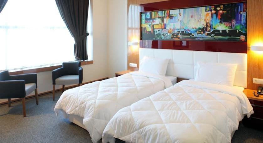 Ege Sevilen Otel — 9