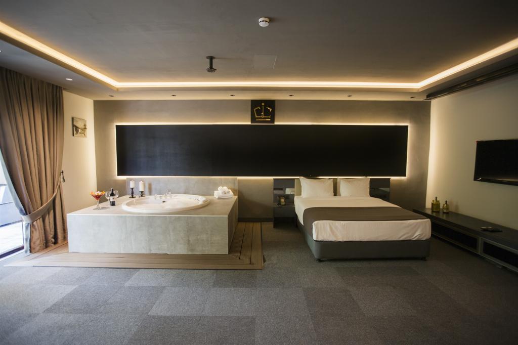 Cityloft 24 — 9