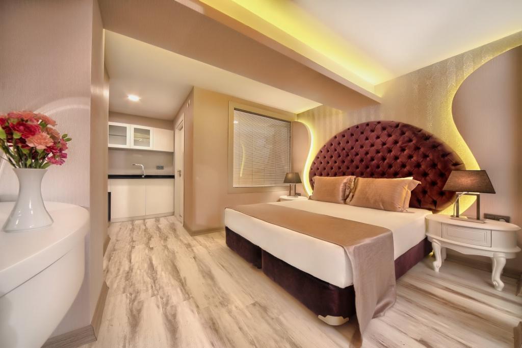 Demonti Otel — 8