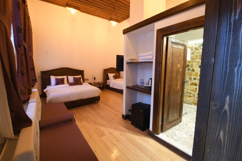 Yazmacılar Hanı Butik Otel — 2