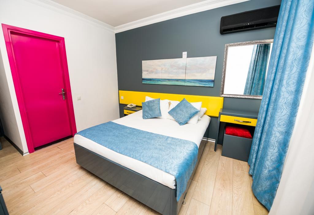 Mera Park Hotel — 4
