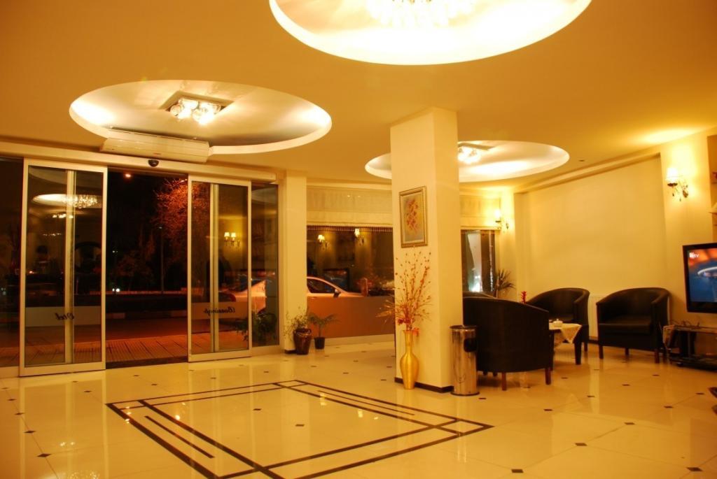 Otel Bossinop — 7