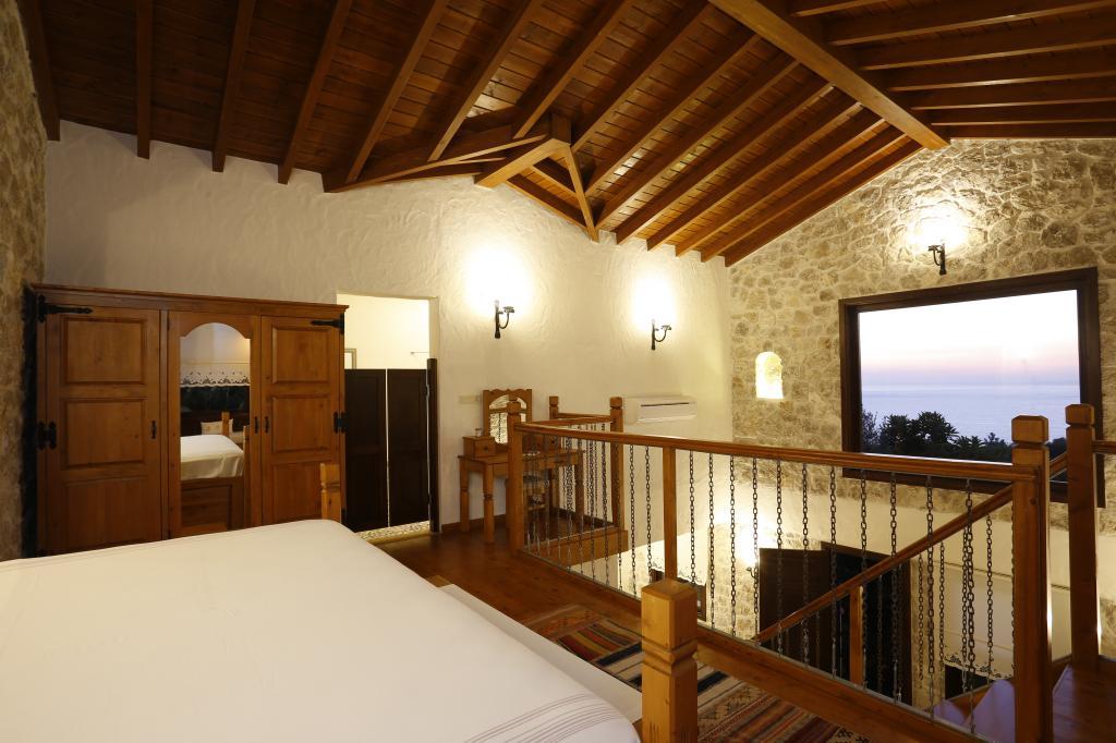 Mandarin & Mango Boutique Hotel — 6
