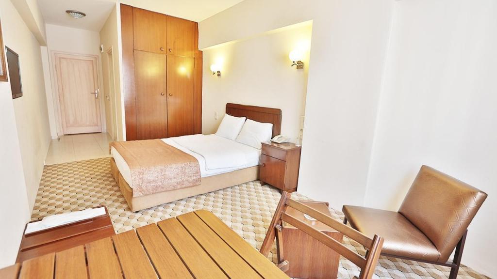 Hosta Otel Mersin — 5
