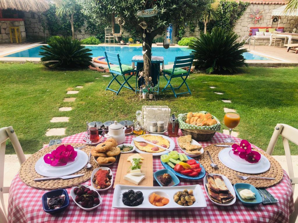 YuGa Alaçatı — 4
