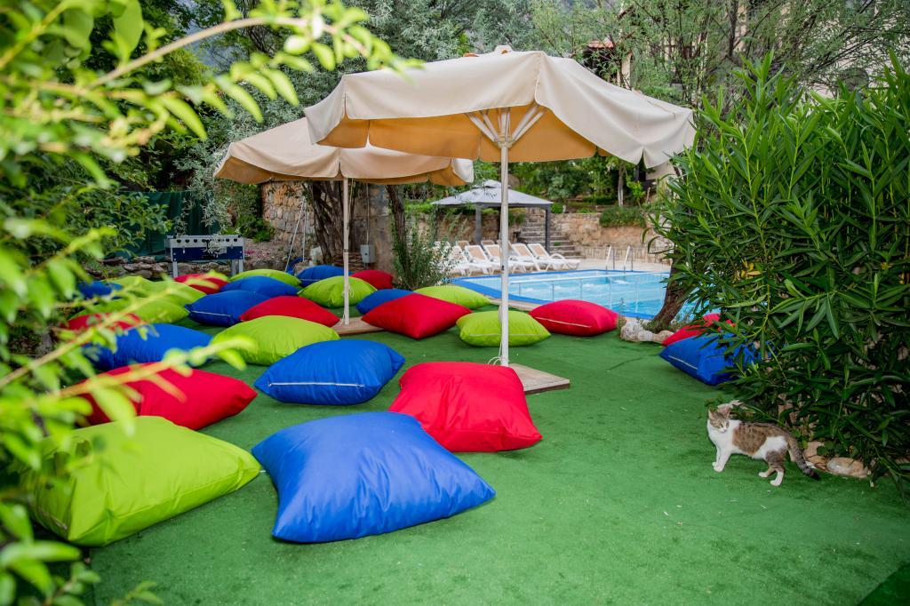 Hanzara Hotel — 4