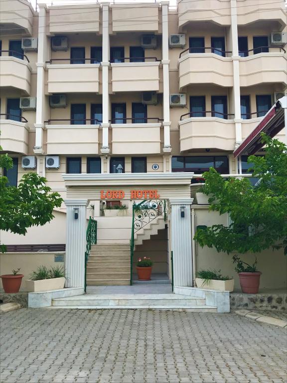 Lord Hotel — 4