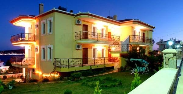 Cunda Uzun Apart Otel — 9