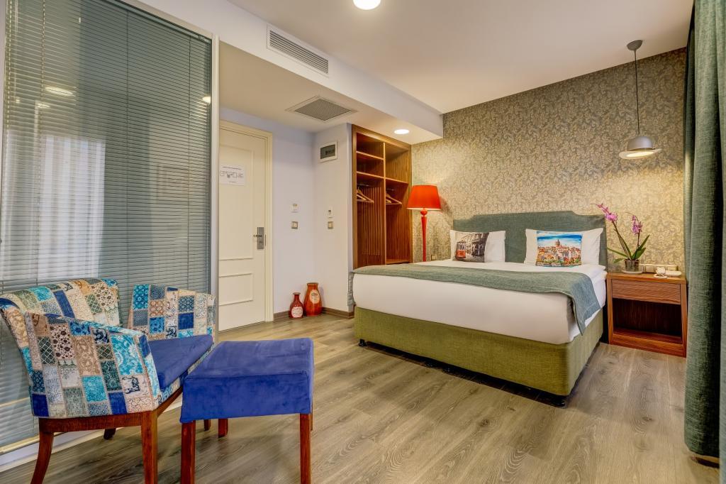 Sometimes Hotel — 6