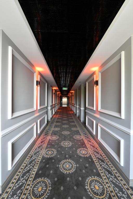 Dlux Hotel — 6