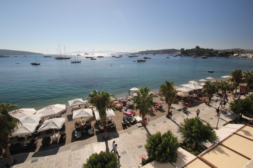 Dinç Pansiyon Bodrum — 1