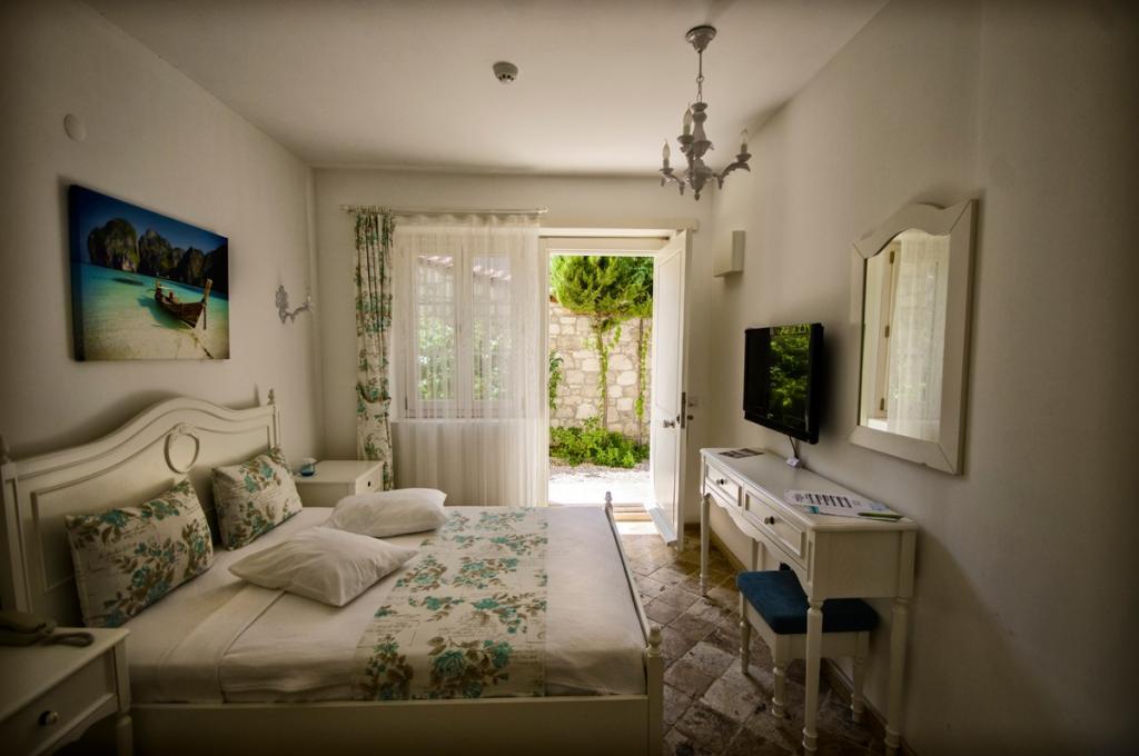 Alya Rüzgarı Otel Alaçatı — 9