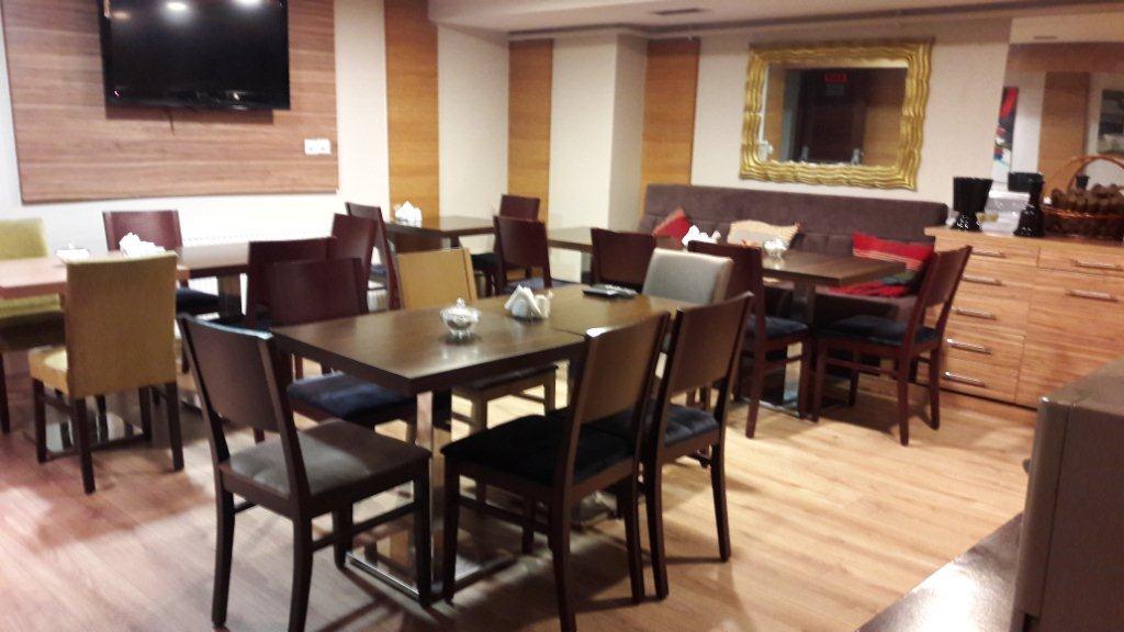 Derpa Suite Hotel — 9