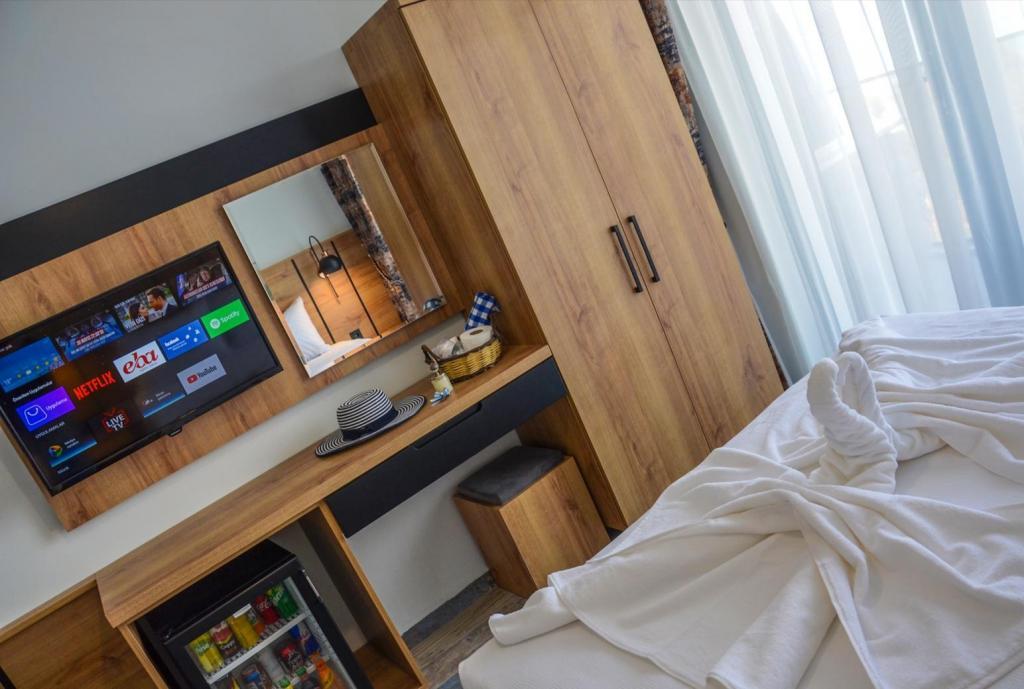 Assos Derin Mavi Otel — 9