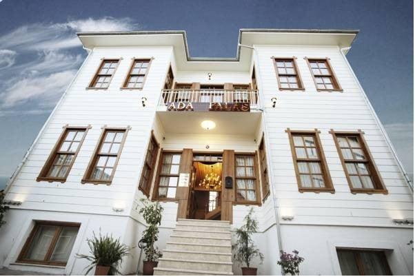 Ada Palas Büyükada — 2