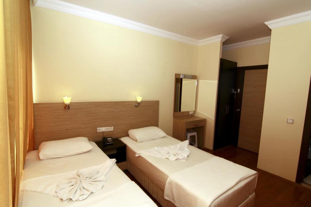 Kleopatra Bavyera Hotel — 10