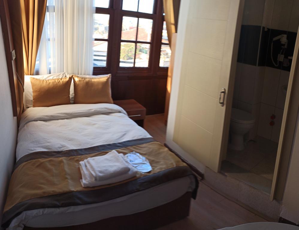 Konak Hotel Kaleiçi — 8
