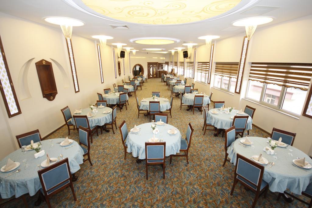 Met Gold Hotel — 8