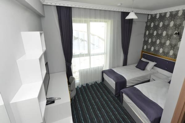 Grand Surmely Hotel — 7
