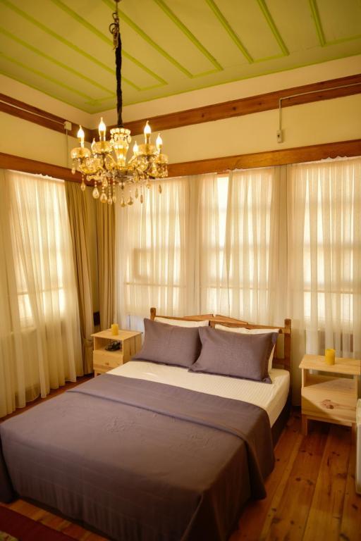 Çifte Konak Butik Otel — 2