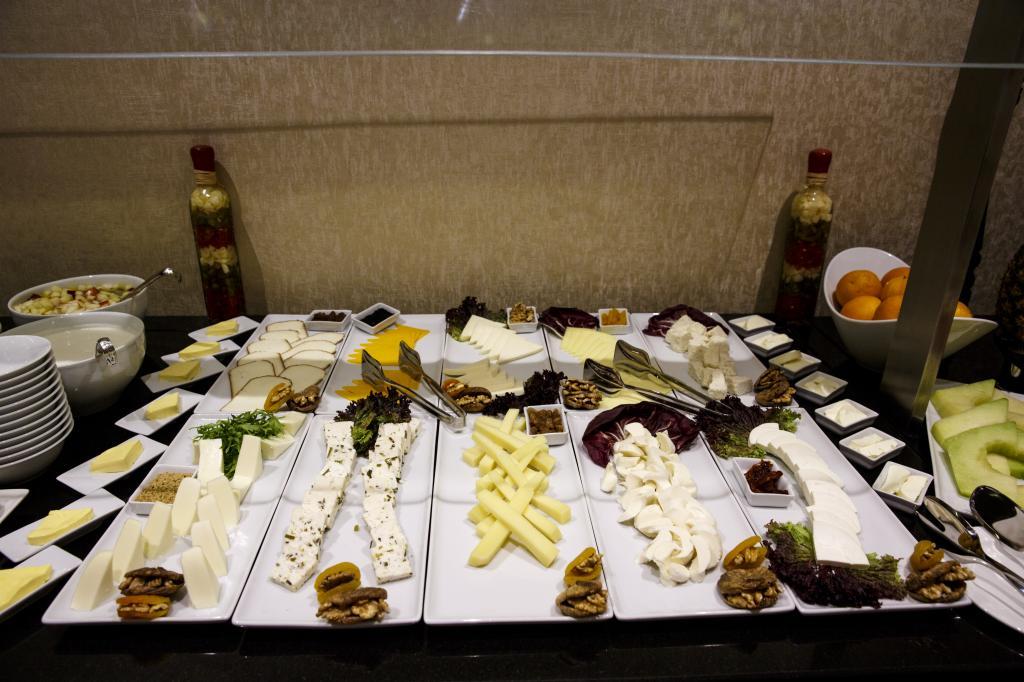 Grand Aras Hotel & Suites — 10