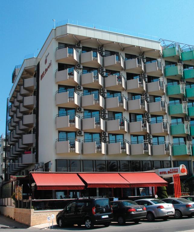 Kuşadası Derici Otel — 2