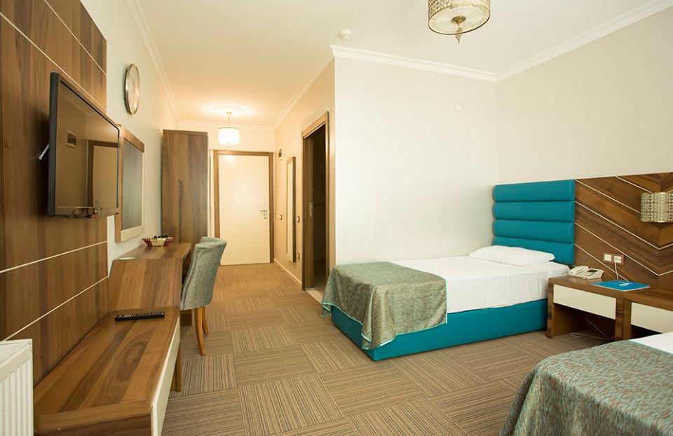 Oylat Kaplıcaları Çağlayan Otel — 9