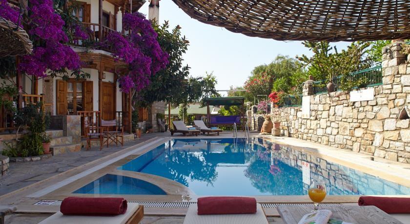 Villa Vali — 3