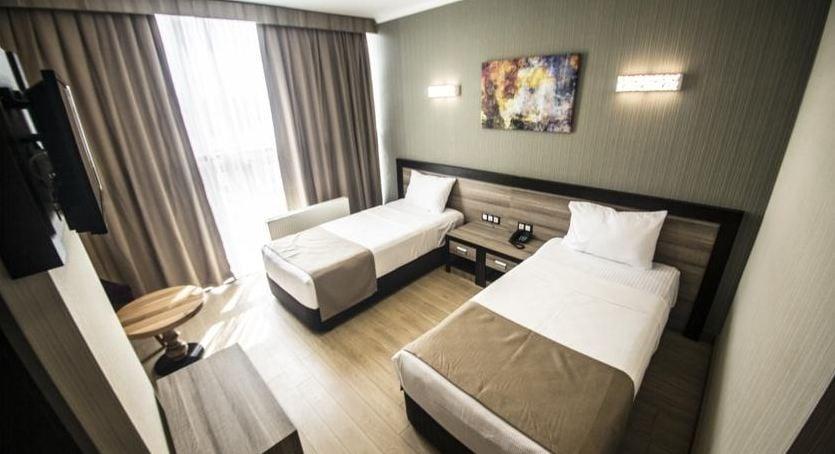 The Corner Hotel Sincan — 7