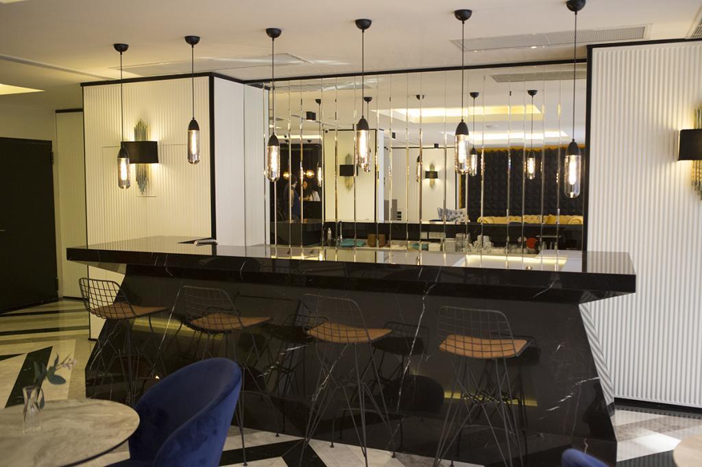 Emens Hotel — 8