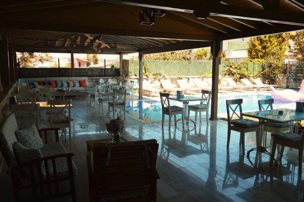 Fehmibey Alaçatı Otel — 10