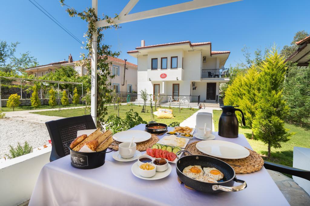 Kamelya Otel Selimiye