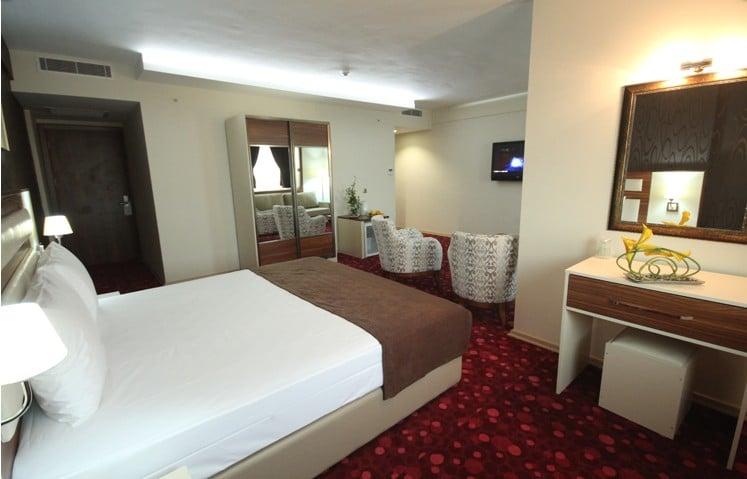 Palm City Hotel Turgutlu — 6