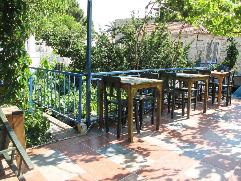 İyon Pansiyon Foça — 2