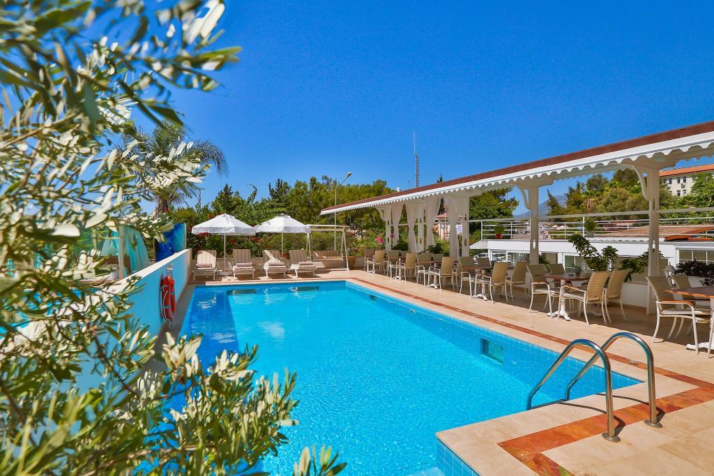 Linda Beach Class Hotel — 6