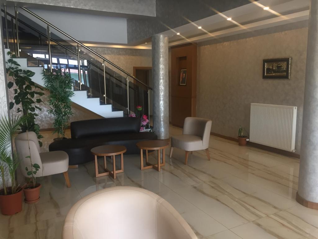 Garden Zara Hotel — 4