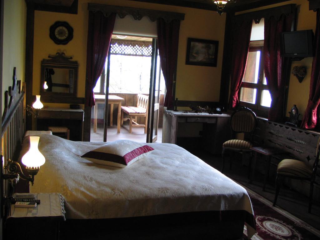 Zümrüd-ü Anka Otel — 3