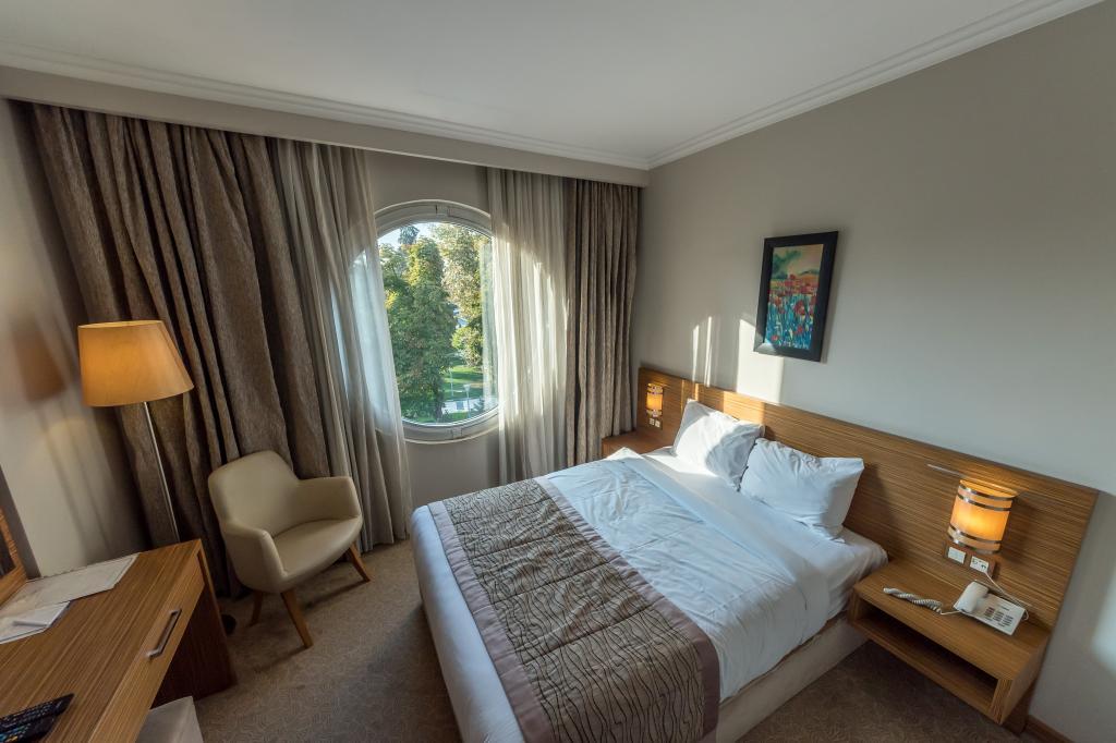 Hotel Almina Park — 5
