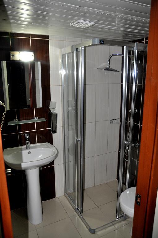 Garden Park Hotel — 9