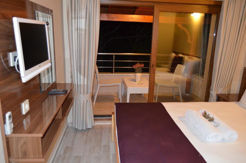 Ada Palas Otel Marmara Adası — 8