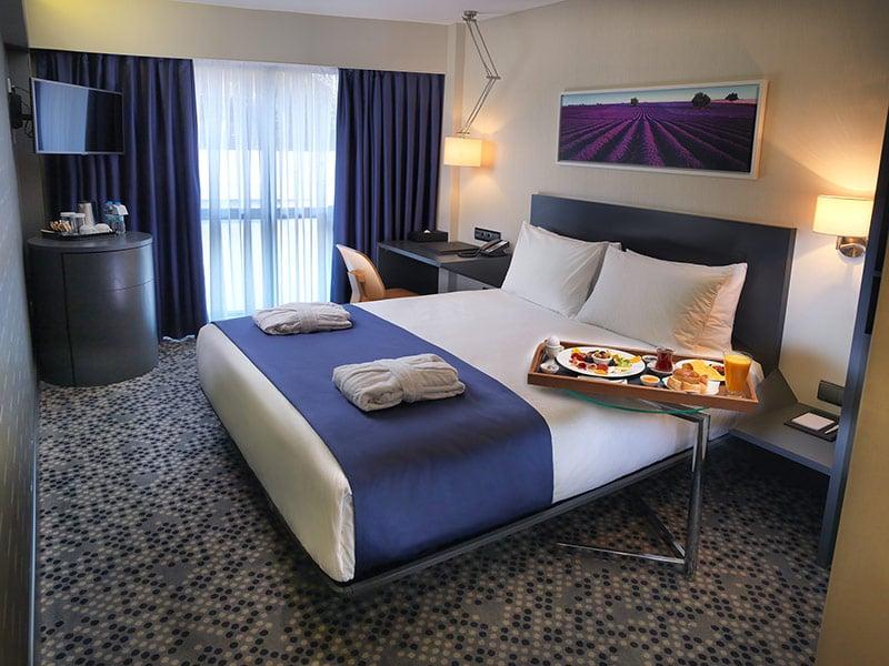 Misa Hotel — 6