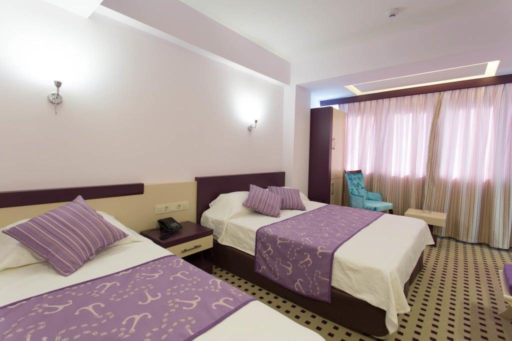 İzan Hotel — 3