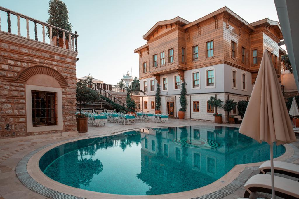 Seven Hills Palace & Spa — 1