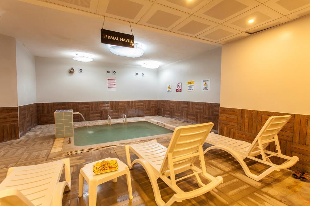 Pamukkale Ece Termal Otel — 9